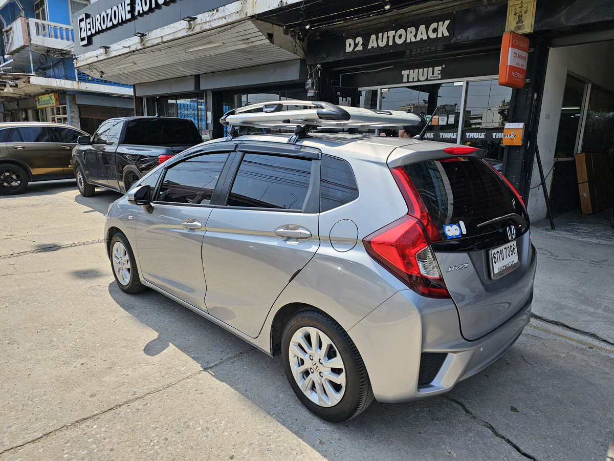 Honda Jazz ติดตั้ง แร็คหลังคาแครี่บอย CARRYBOY Roofrack รุ่น CB550N 100x120 cm