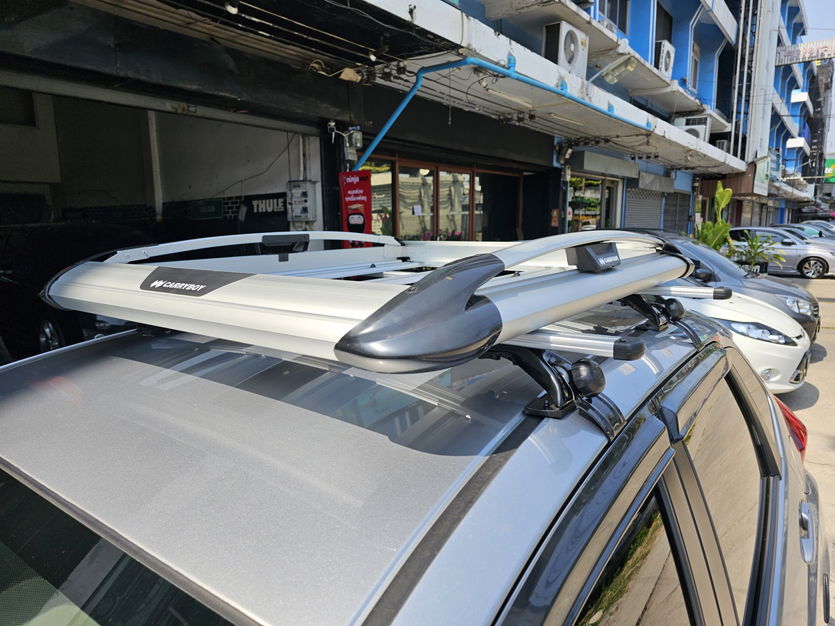 Honda Jazz ติดตั้ง แร็คหลังคารถตู้ CARRYBOY Roofrack รุ่น CB550N 100x120 cm