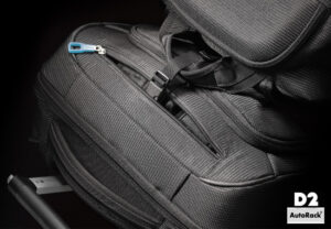 THULE กระเป๋าเดินทาง Crossover 38 L Carry-On 22" รุ่น TCRU-115 - Image 11