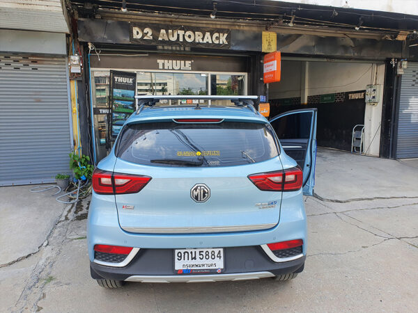 ถาดแร็คหลังคามือสอง Thule Roof Rail รุ่น Evo ประกอบด้วย ชุดขาจับแร็ค thule 7104 + ชุดคานขวาง thule wingbar evo + ชุด kit ขายroofrackมือสอง แร็คหลังคาพัทยา