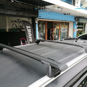 บาร์หลังคารถ YAKIMA Flush Rail รุ่น Through Bar FH02 ประกอบด้วย ชุดขาจับแร็ค YAKIMA + ชุดคานขวาง ครบชุด ขายrackหลังคาthuleแท้มือสอง ราวหลังคามือสอง
