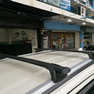 แร็คติดหลังคารถ YAKIMA Fix Point รุ่น Through Bar FP02 ประกอบด้วย ชุดขาจับแร็ค YAKIMA + ชุดคานขวาง ครบชุด แร็คหลังคาthuleมือสอง ติดตั้งแร็คหลังคา ยากิมา แร็คหลังคาเหล็ก