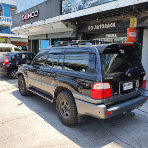 แร็คหลังคามือสอง YAKIMA Roof Rail รุ่น Through Bar FR02 ประกอบด้วย ชุดขาจับแร็ค YAKIMA + ชุดคานขวางครบชุด แร็คหลังคารถตู้ roofrackมือสอง เอสซีอาร์ วิธีติดตั้งแร็คหลังคา แร็คหลังคามือสอง pantip