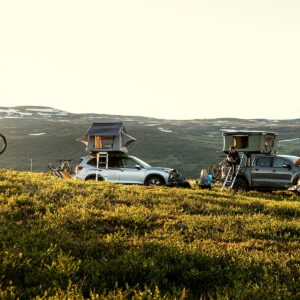 เต็นท์บนหลังคารถ รุ่น THULE Tepui Explorer Ayer 2 เหมาะสำหรับเดินทางต่างจังหวัด ที่มี ภูเขา ทะเล ทะเลสาบ จุดชมดาว