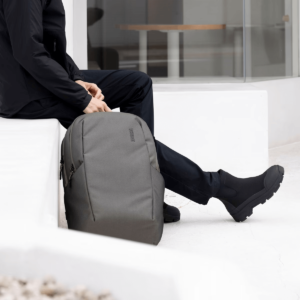 กระเป๋า Thule Subterra 2 Size 21L กระเป๋าเป้สะพายหลัง TSLB-415 รุ่นสี Vetiver Gray-6